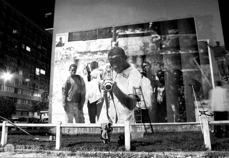 时尚芭莎艺术报道|JR:面孔就是我们 BAZAAR ART 崇真艺客